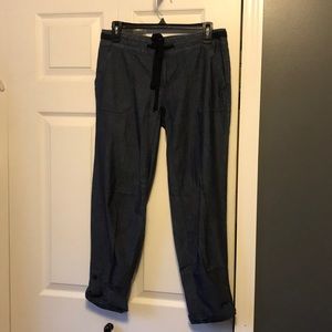Tommy Hilfiger Capri pants